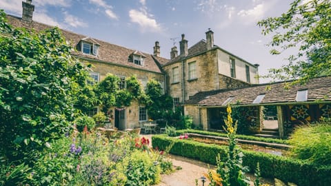 Kingscote Park House, Bolthole Retreats