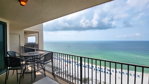 Phoenix X 1504, 3 bedroom 2 Bathroom, Sleeps 8. Managed by Island Rentals