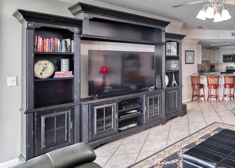 Phoenix X 1504, 3 bedroom 2 Bathroom, Sleeps 8. Managed by Island Rentals