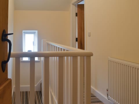 Landing | Pen Parc, Bryncrug, near Tywyn