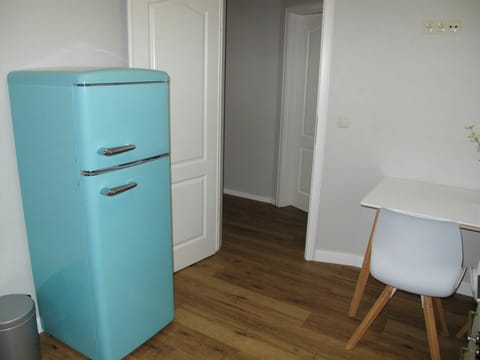 Wood, Floor, Property, Flooring, Room, Wood Flooring, Teal, Hardwood, Turquoise