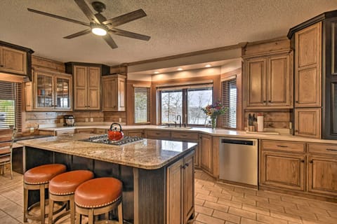 Fully Stocked Chefs Kitchen | Center Granite Island | Gas Cooktop | Bartop Seats