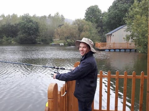 cabane la terre est ronde pour ceux qui s'aiment Cabin in Normandy