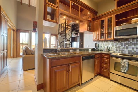 Kitchen of apartment 232