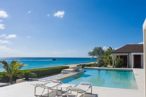 Outdoor pool, sun loungers