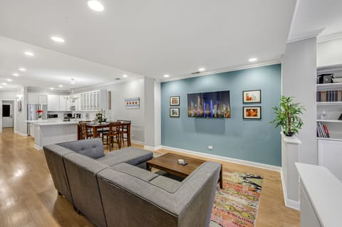 Enjoy a large 1800 sq ft. open layout condo! Great for large groups and families