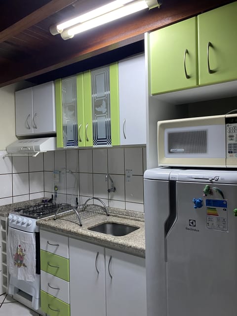 Fridge, microwave, stovetop, electric kettle