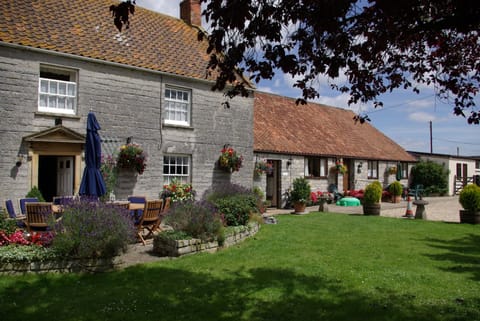 Farm House & Swallow Barn