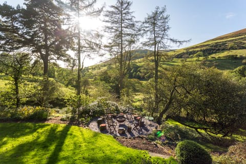 View towards firepit & BBQ