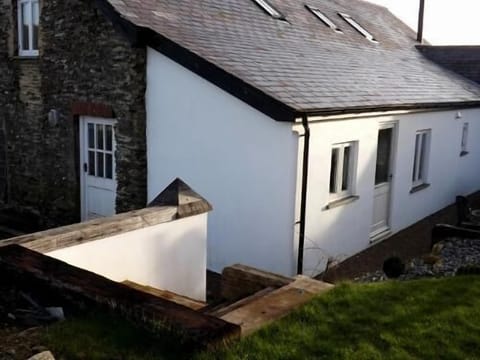 The Parlour - rear veiw