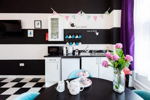 Mad Hatter's Tea Room - Kitchenette with fridge, microwave, kettle and toaster