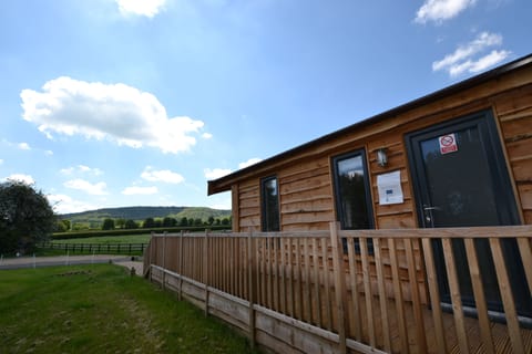 Exterior View of Red Kite Lodge