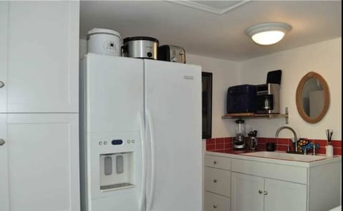 Fridge, microwave, coffee/tea maker, toaster