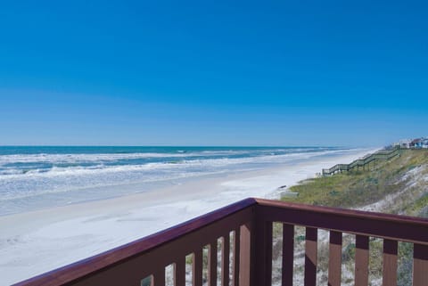 Beach nearby, beach towels