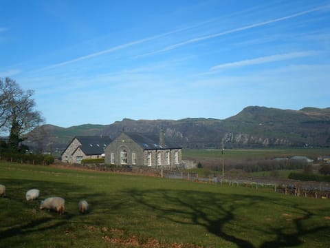 Welcome to Ysgoldy Capel Minffordd