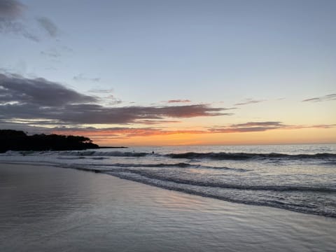 Beach nearby, sun loungers, beach towels