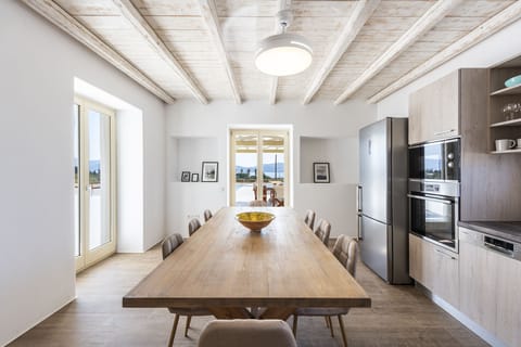Kitchen - Dining Area