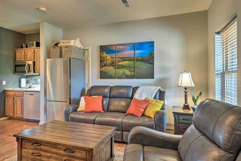 Living Room | Free WiFi