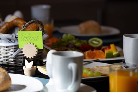 Breakfast meal