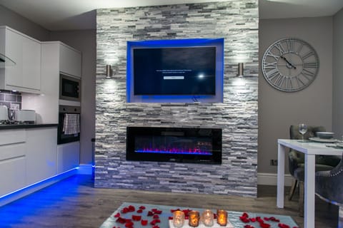 Living Room / Lounge