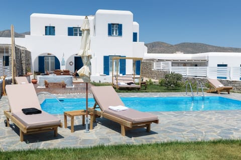 Villa Artemis (ground floor) & Villa Areti (1st floor) for 10 near Punda Beach 