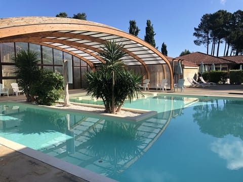 Indoor pool, outdoor pool