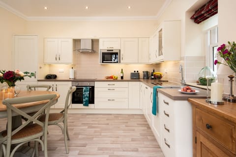 Dryburgh Steading Three - kitchen