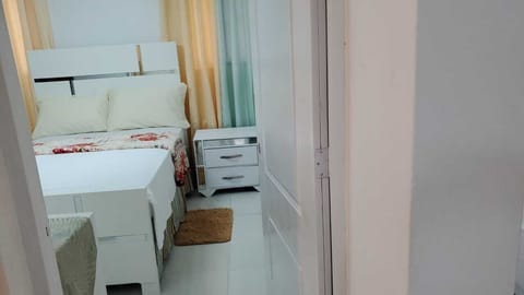 3 bedrooms, in-room safe, desk, iron/ironing board