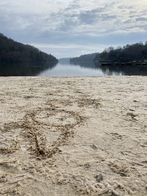 Rumbling Bald private beach