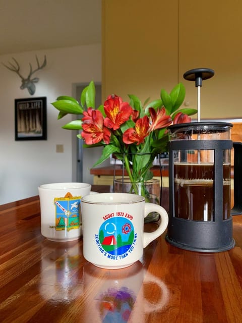 Nature and Parks-and-Rec themed decor