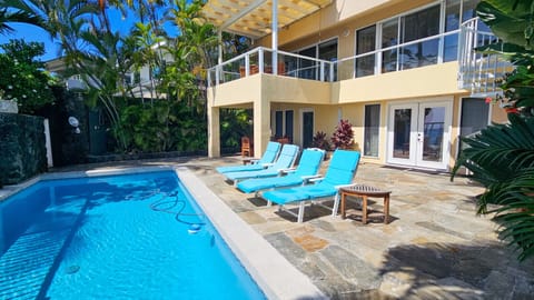 Lots of lounging at the pool
