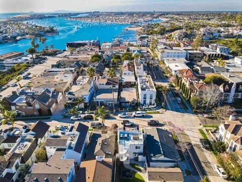 Views of Newport Harbor - Plenty of street parking available