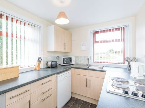 Kitchen | Balnain 1, Brahan, near Dingwall