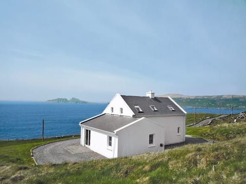 Allaghee Mor Holiday Home, Ballinskelligs, County Kerry