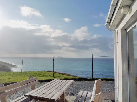 Allaghee Mor Holiday Home, Ballinskelligs,County Kerry
