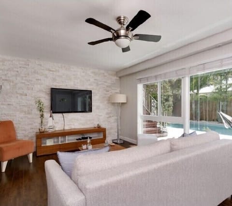 I bedroom apartment with a pool view.