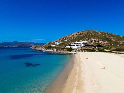 Beach nearby, sun loungers