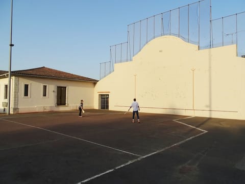 Sport court