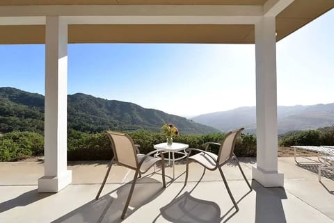 Gorgeous panorama views from this remote hilltop property