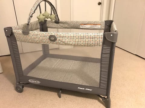 Pack'n'Play (view without bassinet)