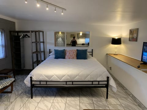 Cal King Bed. Hotel quality