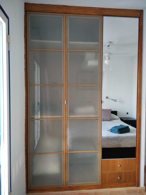 1 bedroom, in-room safe, iron/ironing board, free WiFi