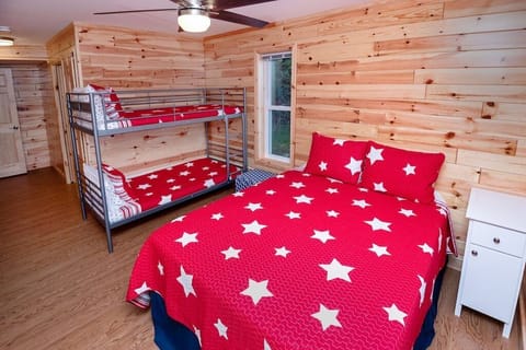 Another view of one of the 3 BR-BA suites with both Queen bed and Twin Bunkbed.
