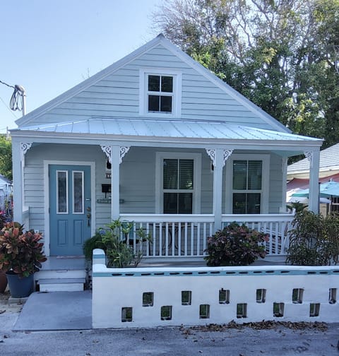 Caroline's Cottage KW