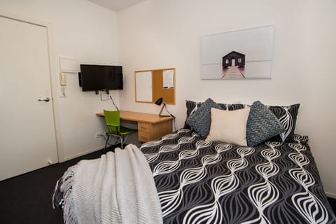 1 bedroom, internet