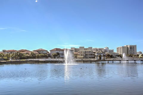 Dunes-of-Destin-Lake