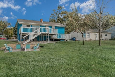 Large backyard allows plenty of space for kids to run around, or for games.