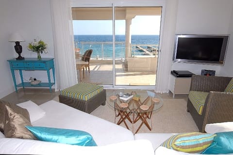 Penthouse 1.  Main Image