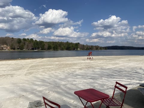 New Providence Beach just a short walk away!