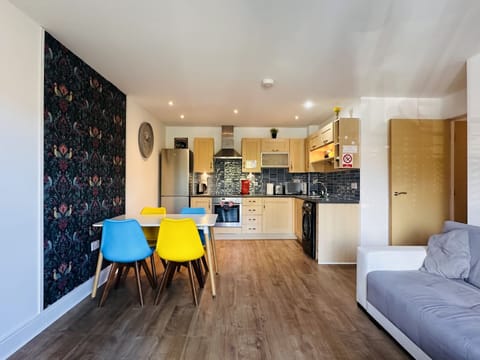 Living Room / Lounge